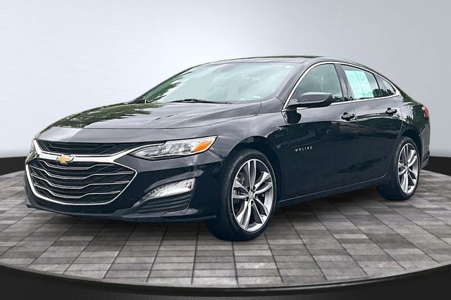 2024 Chevrolet Malibu LT 2LT in Mosaic Black Metallic — front three-quarter view