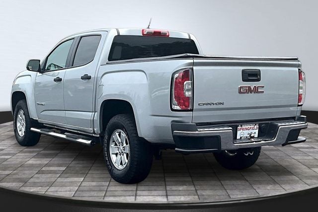 2018 GMC Canyon — interior view
