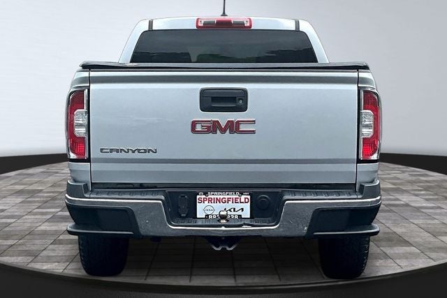 2018 GMC Canyon — detail view