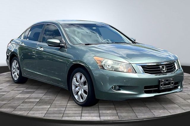 2010 Honda Accord — rear three-quarter view
