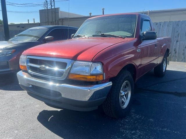1999 Mazda Mazda B2500 SX in Toreador Red Metallic Clearcoat — front three-quarter view