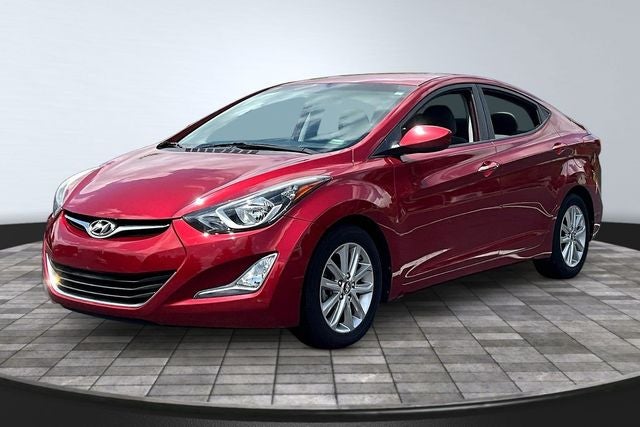 2015 Hyundai Elantra SE in Venetian Red — front three-quarter view